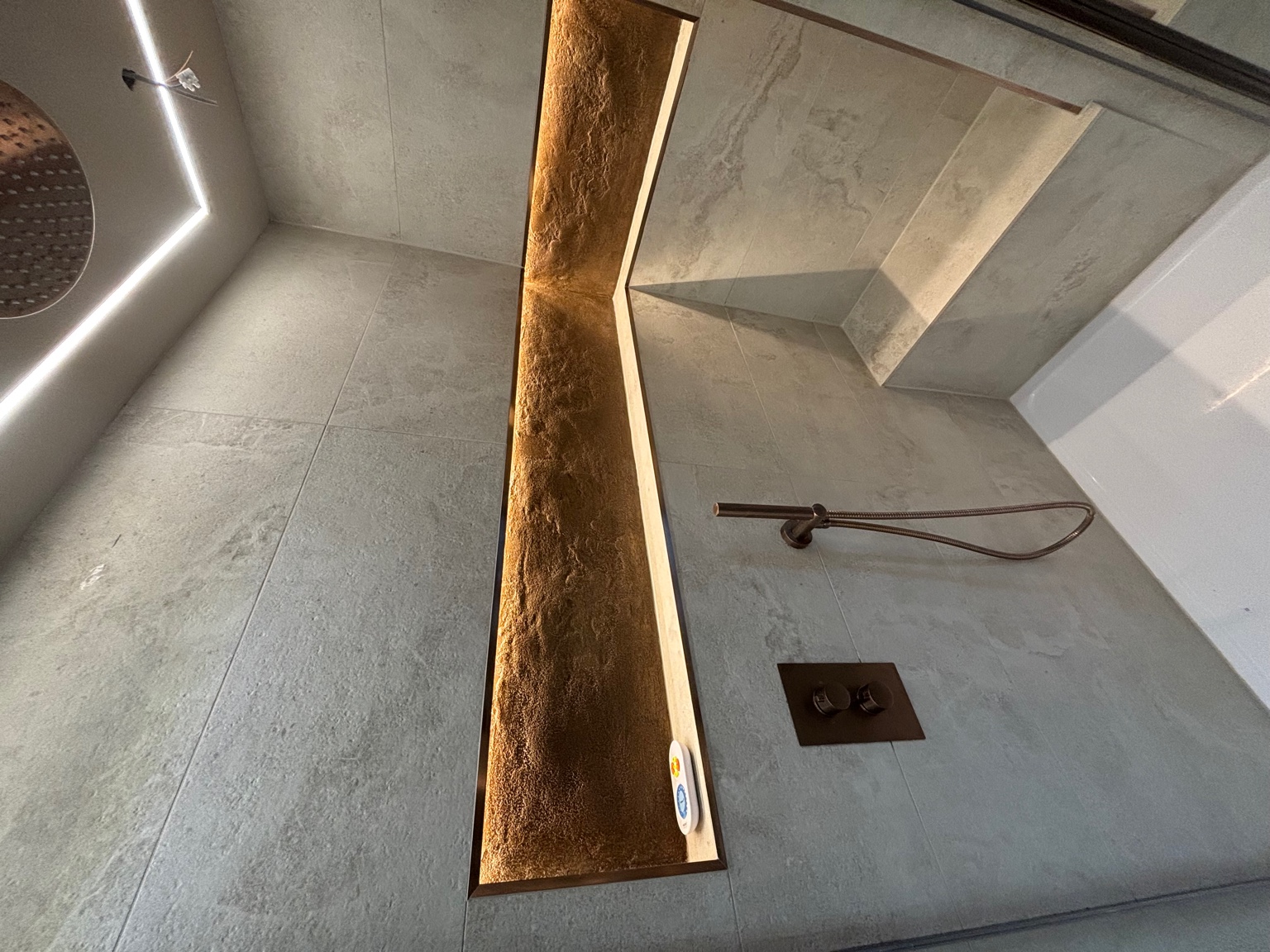 Bathroom renovations photo